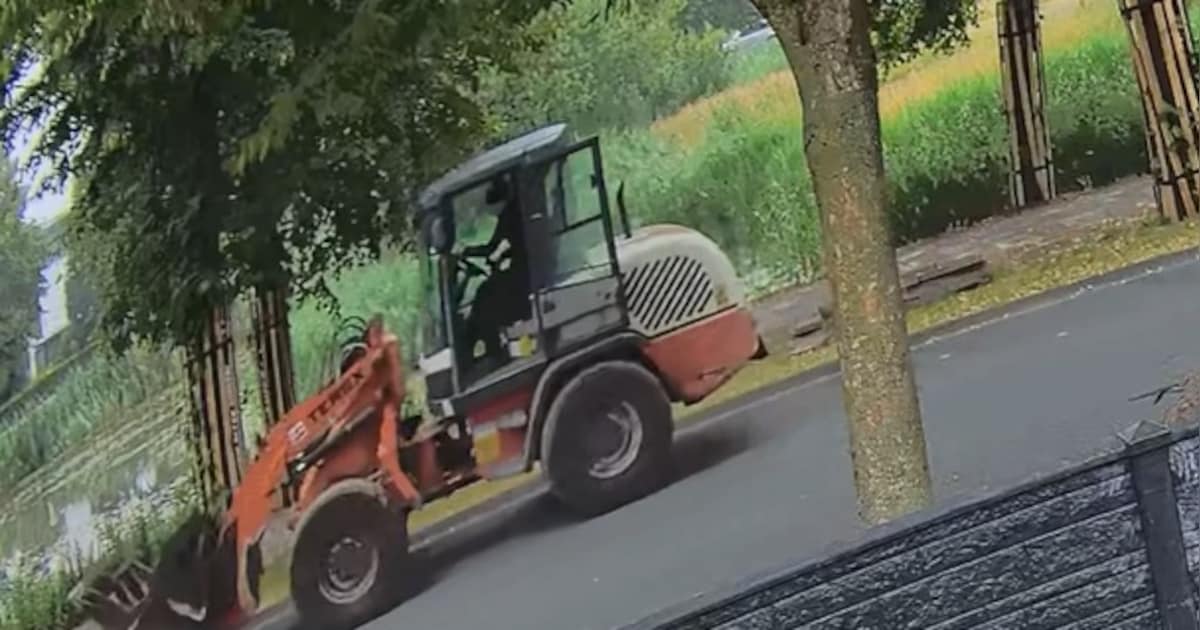 Peter Veldhuis zoekt maand na diefstal nog altijd tevergeefs naar zijn shovel van 80.000 euro