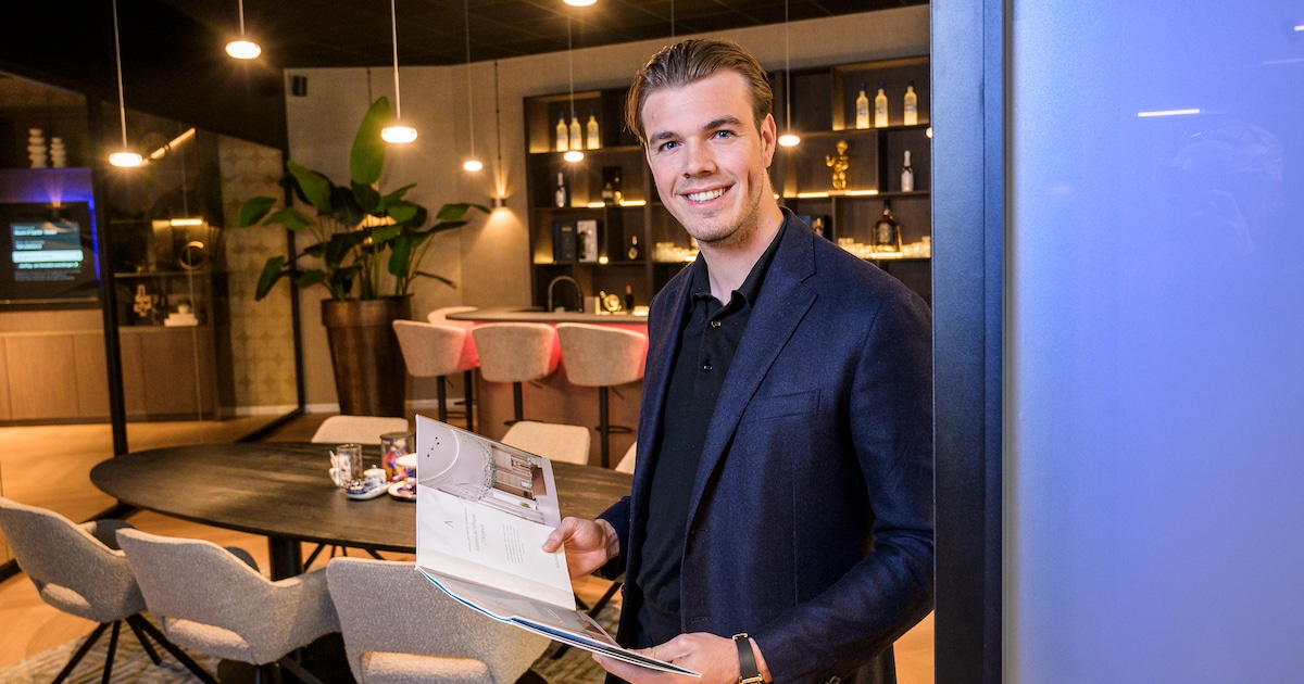 Waarom deze Enschedeër (21) juist investeerde in Dubai toen anderen er in paniek vertrokken