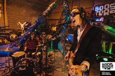 Snoeiharde muziek of heel stilletjes op je oren: het festivalseizoen is begonnen