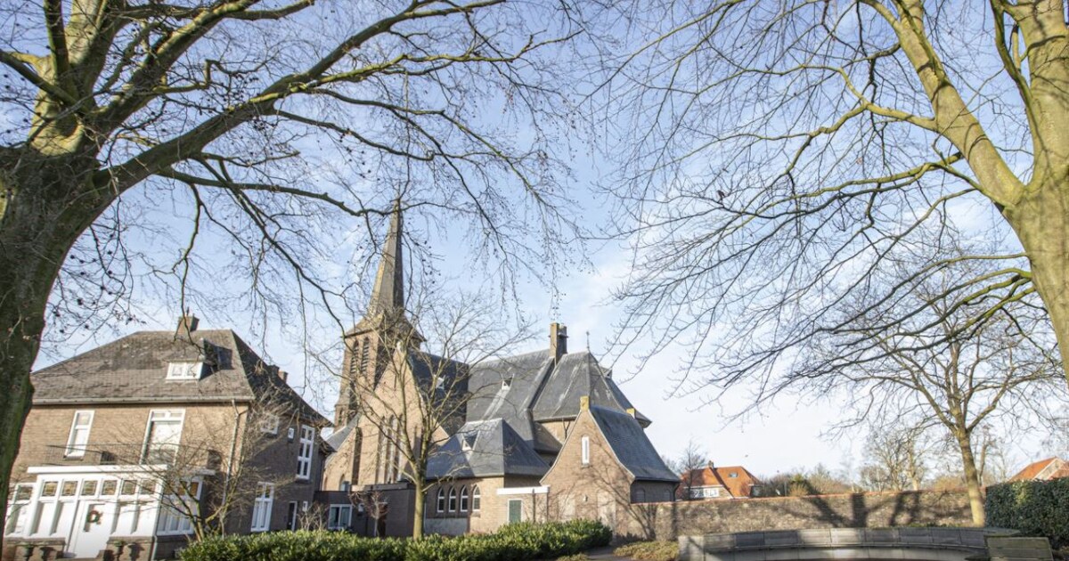 Woningbouw in De Hoeve: ‘Laat ze eerst zelf tot een oplossing komen waarmee iedereen kan leven’
