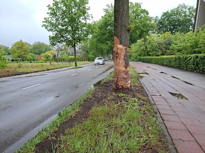 Het was wachten tot het (weer) vreselijk mis zou gaan op deze weg in Hellendoorn