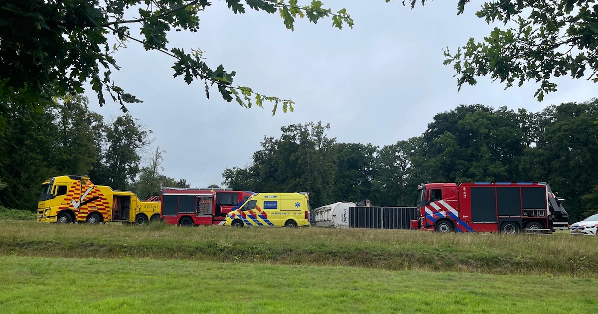 Ernstig ongeluk met vrachtwagen in Delden: N346 volledig afgesloten.