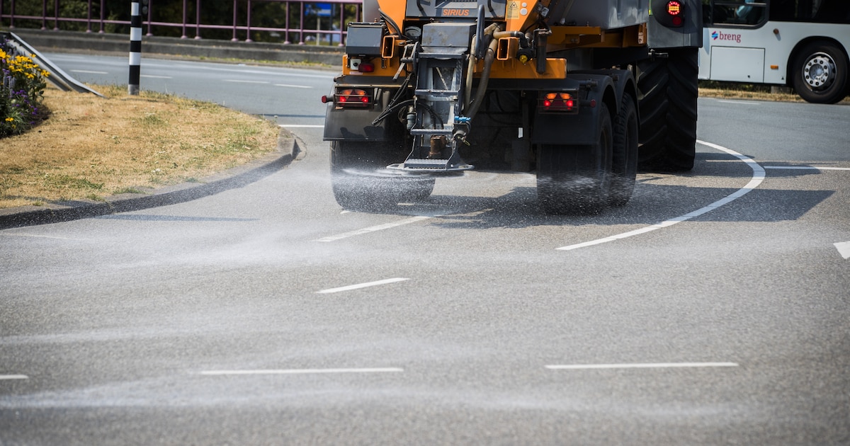 Rijssen-Holten zet strooiwagens in vanwege de hitte