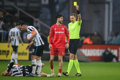 ‘Ga voor eerlijk voetbal, van hockey kun je het leren’
