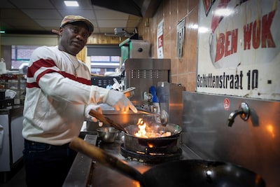 Sluiting Ben-Wok valt hongerige nachtbrakers in Almelo zwaar