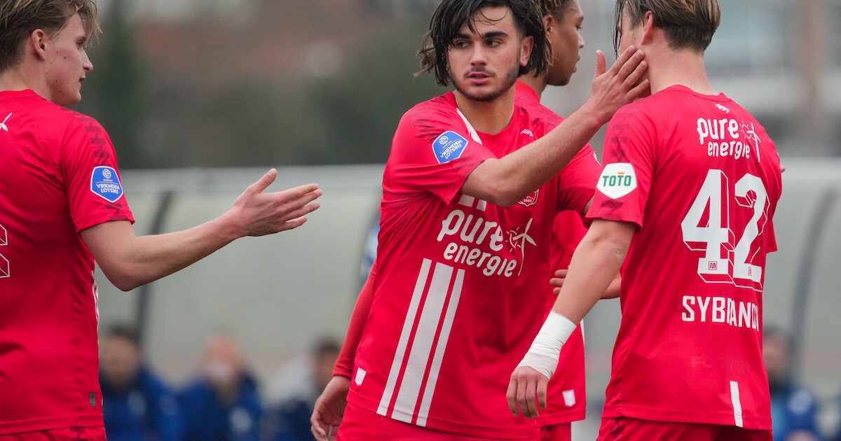 De FC Twente-spelers Sybrandy en Yegoian zien Vitesse als een stap ...