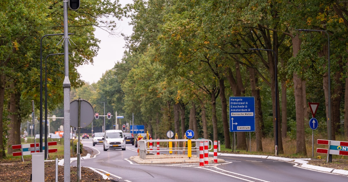 Borne heeft er nu ook één: een vaste flitspaal op de Rondweg | Regio ...