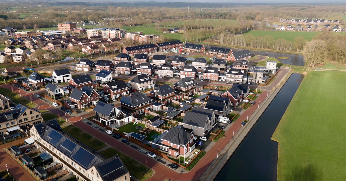 Hoge huizenprijzen jagen jeugd weg uit Raalte en dat moet anders, vindt de politiek