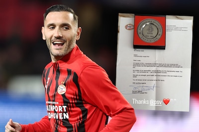 Oud-PSV’er Lucas Pérez ontvangt 141 dagen na landstitel zijn medaille: ‘Je zal altijd bij de familie blijven horen’