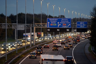 Grote file op A35: extra reistijd van Almelo naar Enschede is drie kwartier