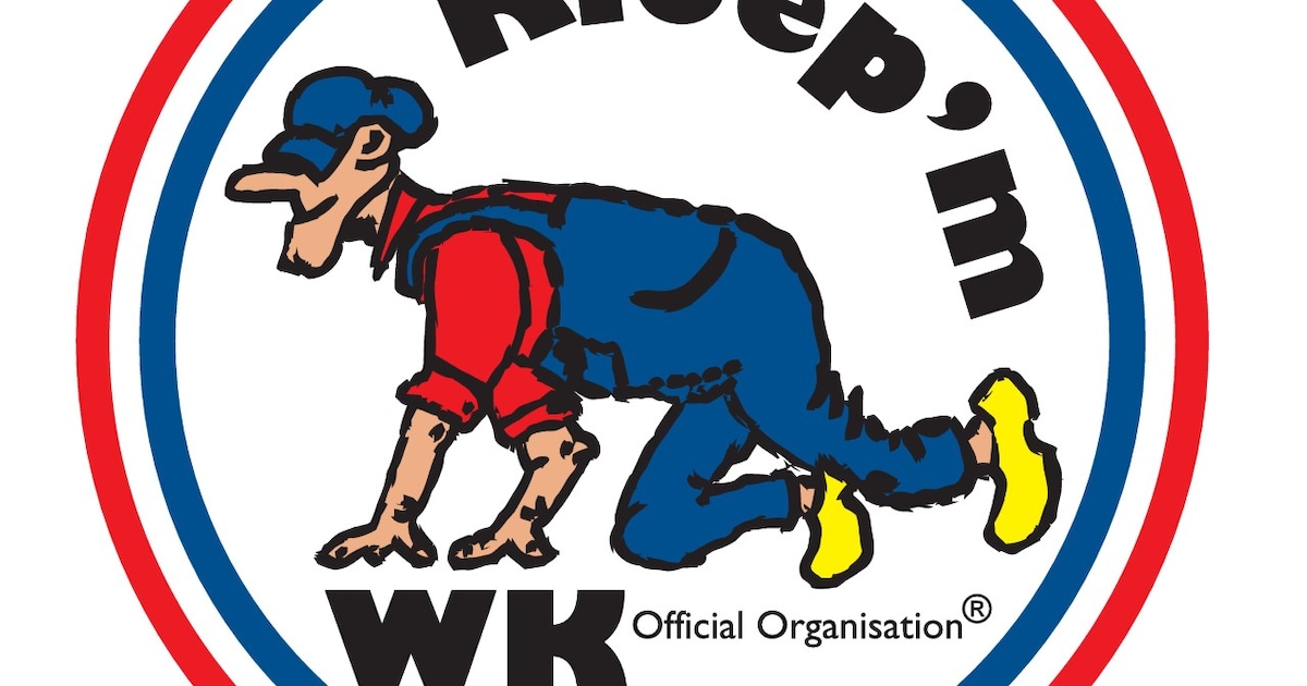 WK Kloep'm: Met klomp’n an op de kneene kroep’m in Daarle