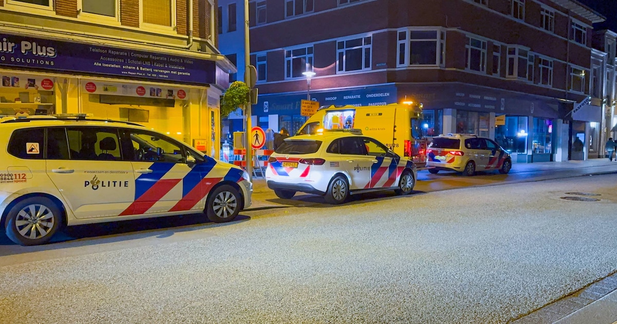 Slachtoffer bewusteloos op straat na ruzie tijdens Prinsennacht in Apeldoorn