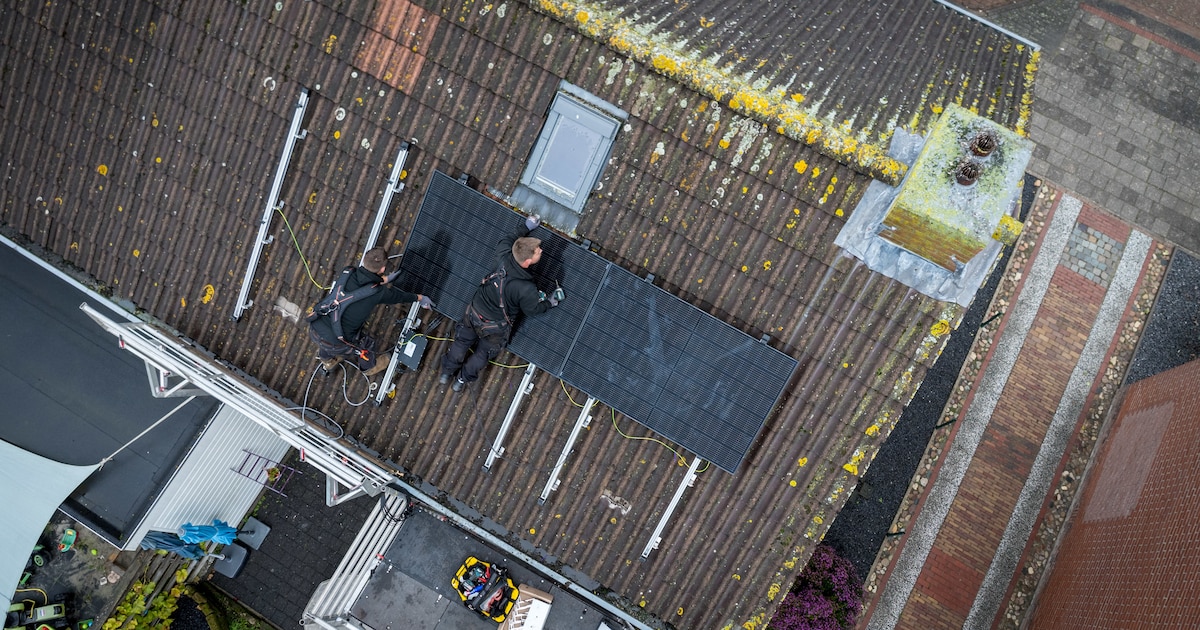 Afschaffen saldering kost zonnepaneleneigenaar in Zwolle ruim 200 euro