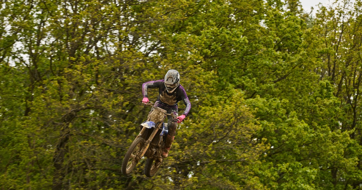 Holtense amateur Mike (28) voelt bij de Dutch Masters of Motorcross meer waardering dan ooit: ‘Mooi 