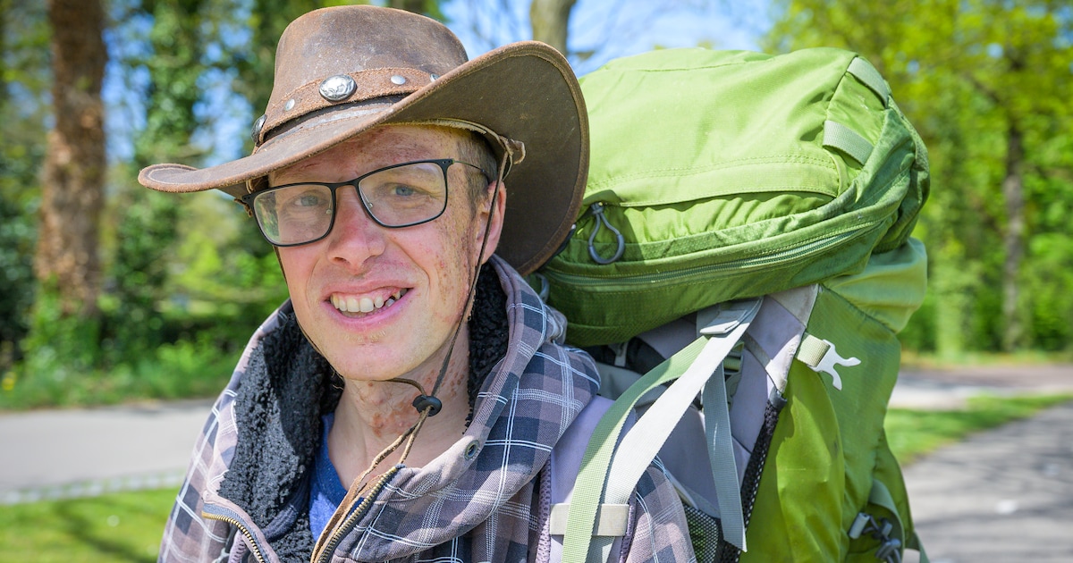 Sjoerd (34) uit Haaksbergen wandelt naar Zuid-Frankrijk, als hij na zes maanden terug is houdt hij e