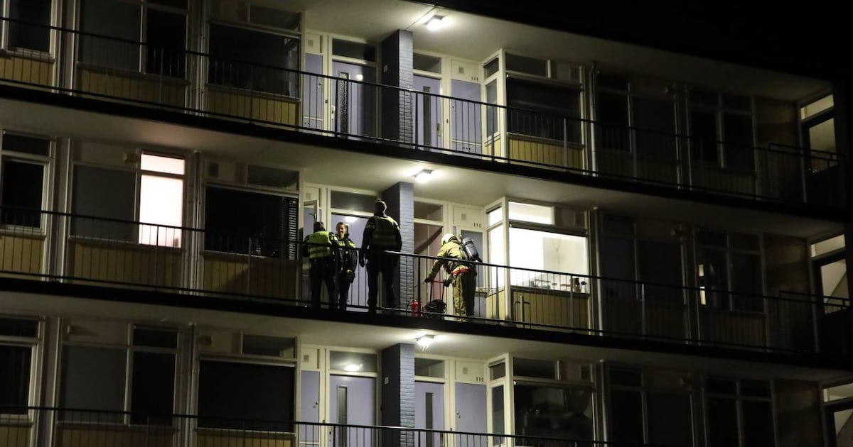Keukenbrand in Apeldoorn maakt flatbewoners wakker op veroorzaker na