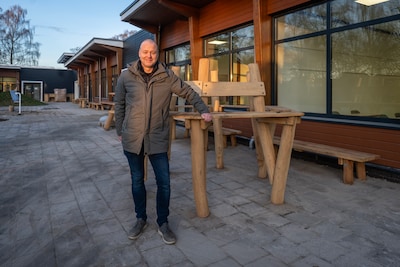 Hoe een gloednieuwe school in Borne toch zonder genoeg stroo
