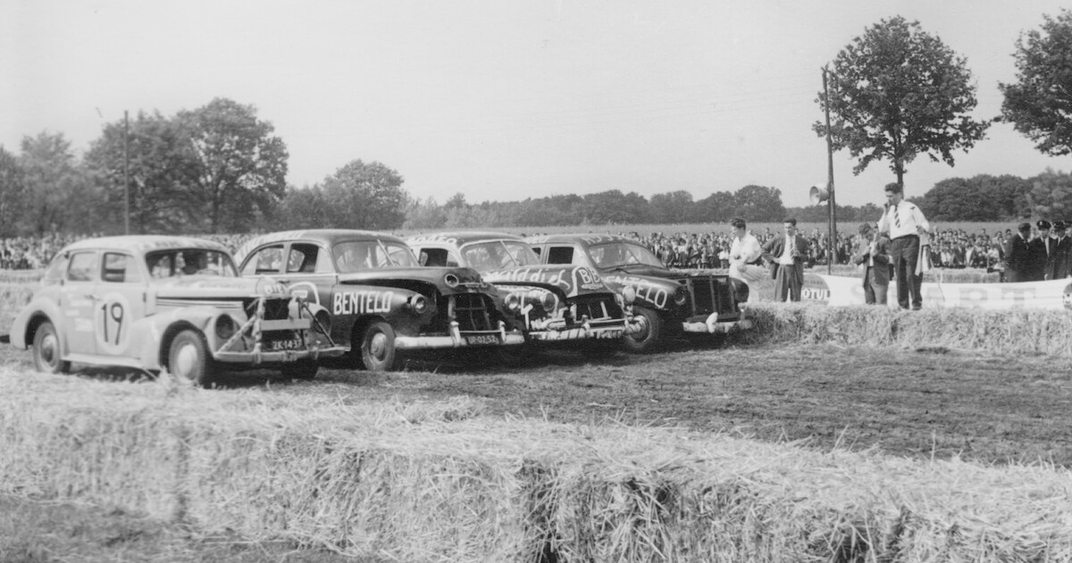Auto’s die op elkaar knallen: in 1962 al 10.000 toeschouwers in Bentelo en nu nog immens populair