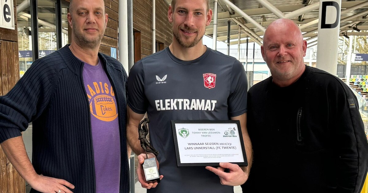 Unnerstall is tweede doelman van FC Twente die Tonny van Leeuwen Trofee ...