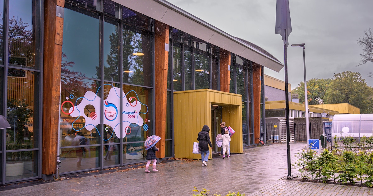 Leidinggevenden deelden filmpjes van ‘betrapt’ Twentebad-personeel op WhatsApp, verklaring wethouder