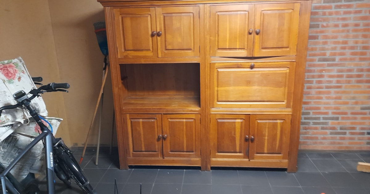 Gratis kast, gratis ledikantje en sleutelbosje gevonden