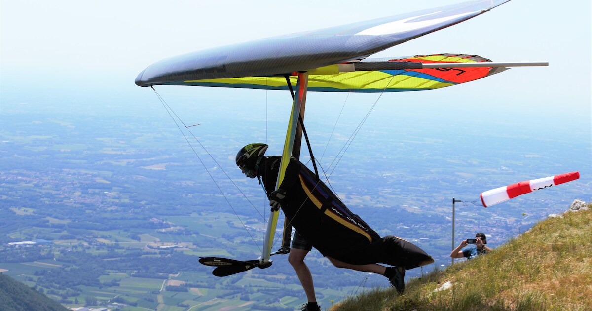 Nederlander overleden bij deltavliegongeluk in Alpen.