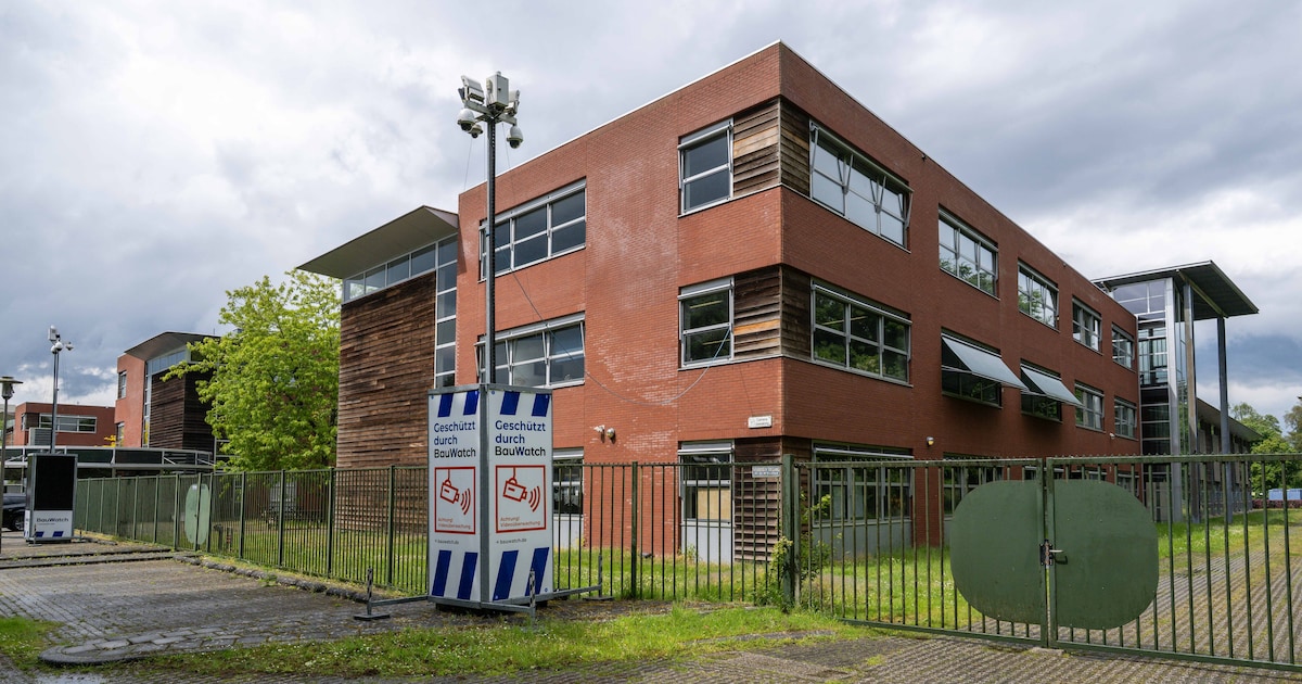 Noodopvang asielzoekers in Apeldoorn blijft in elk geval voorlopig dicht