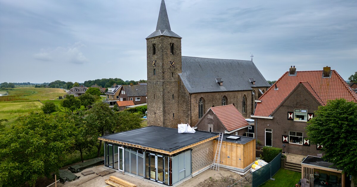 Hervormde Kerk Wilsum krijgt een nieuwe ontvangstzaal, appartementen in huidige gebouw