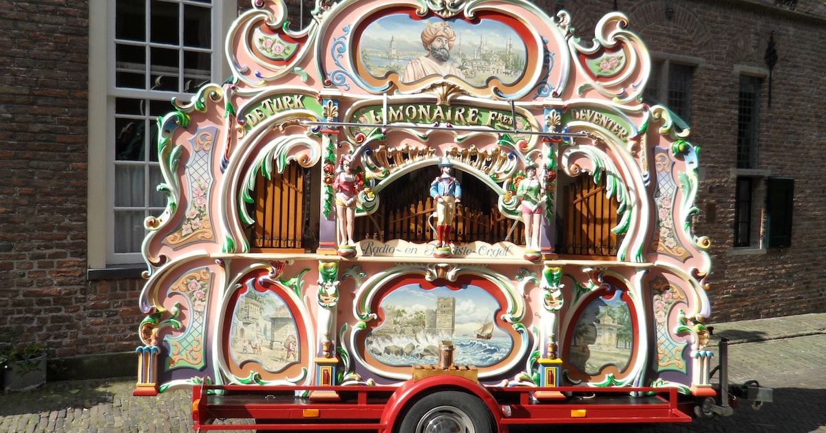Draaiorgel De Turk keert terug in Deventer na ingrijpende restauratie