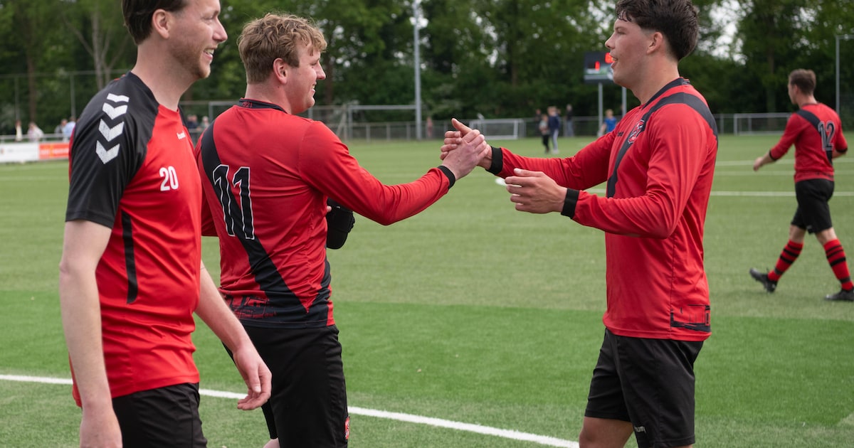 TERUGLEZEN | Kampioenschap voor Fleringen, Holten en Rood Zwart