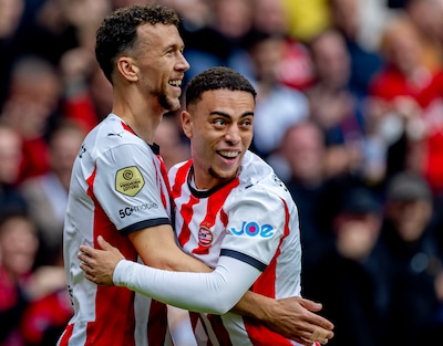 LIVE eredivisie | Blijft PSV in het spoor van Feyenoord? Go Ahead Eagles op bezoek in Eindhoven