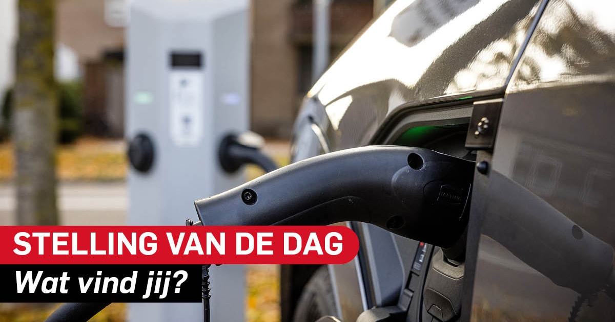 Stelling | Er moet landelijk een vast tarief komen voor openbare laadpalen