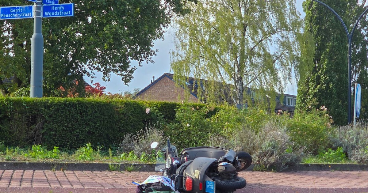 Scooterrijder gewond na aanrijding in Hengelo.