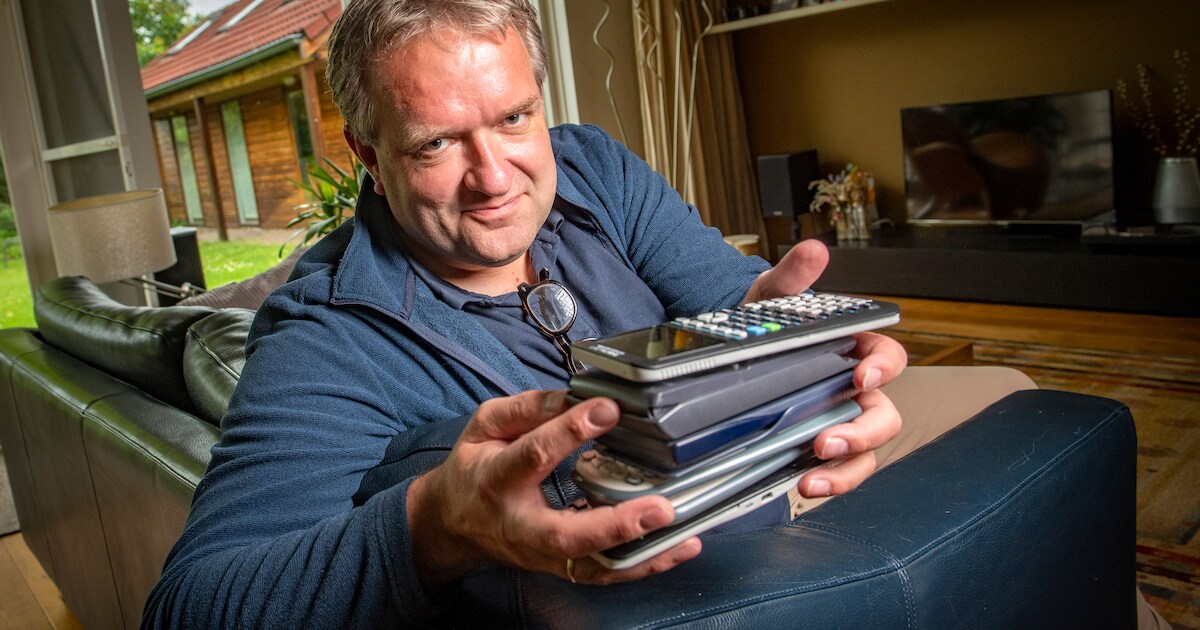Boze brief van Arjen over peperdure rekenmachines lijkt te werken ...