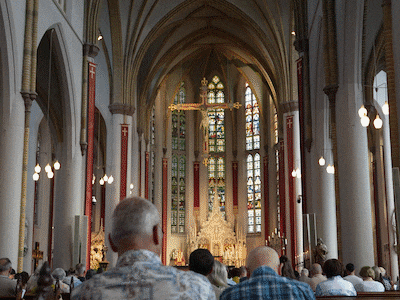Jonge gezichten in de Twentse kerk: een nieuwe gen