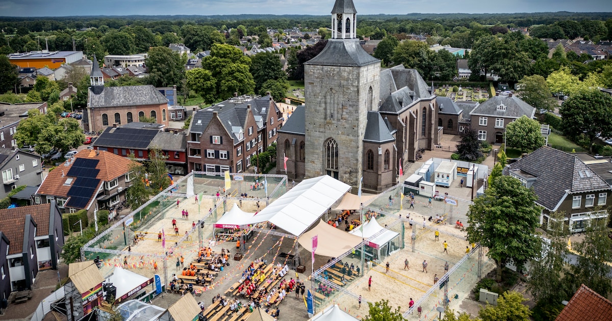 Festiball en Luchtkussenfestival in hartje Tubbergen: ‘Onverwachte maar perfecte combinatie’