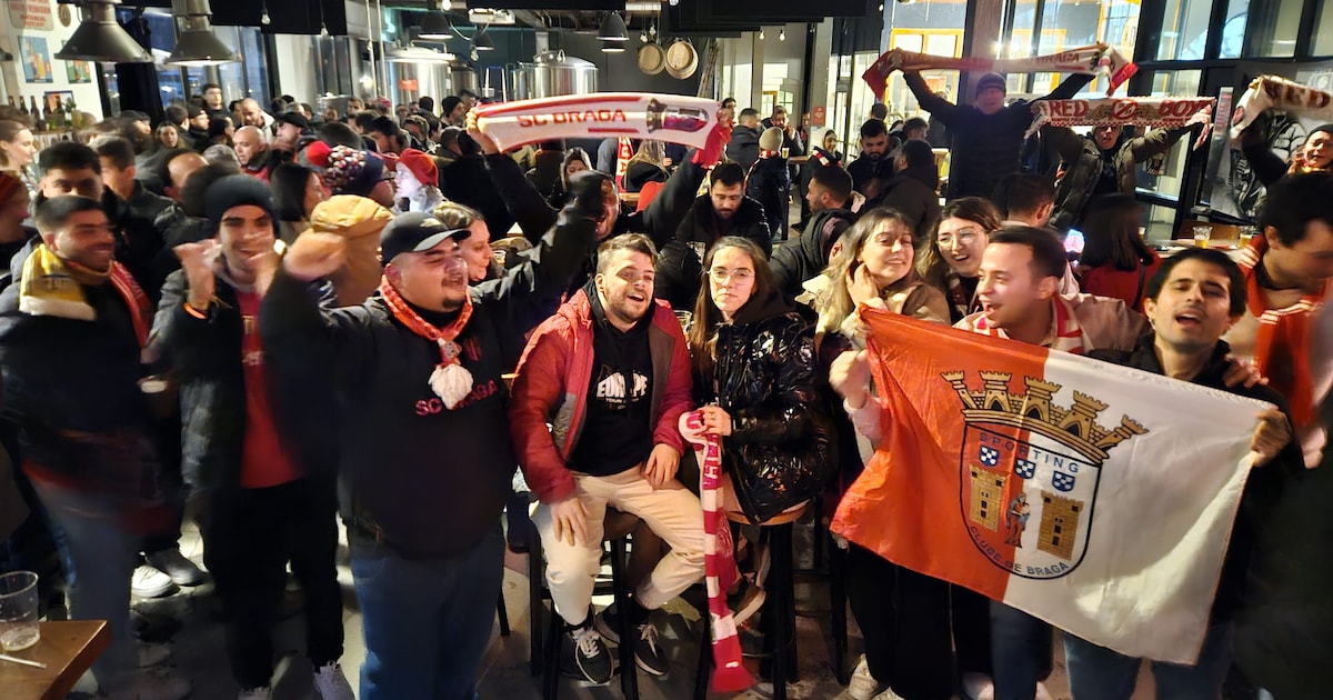LIVE | Eerst vuurwerk klinkt in Deventer voor Europees duel • Braga-fans zingen zich warm in Davo