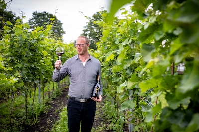 Twentse wijn uit Geesteren: een fruitige verrassing voor de echte fijnproever