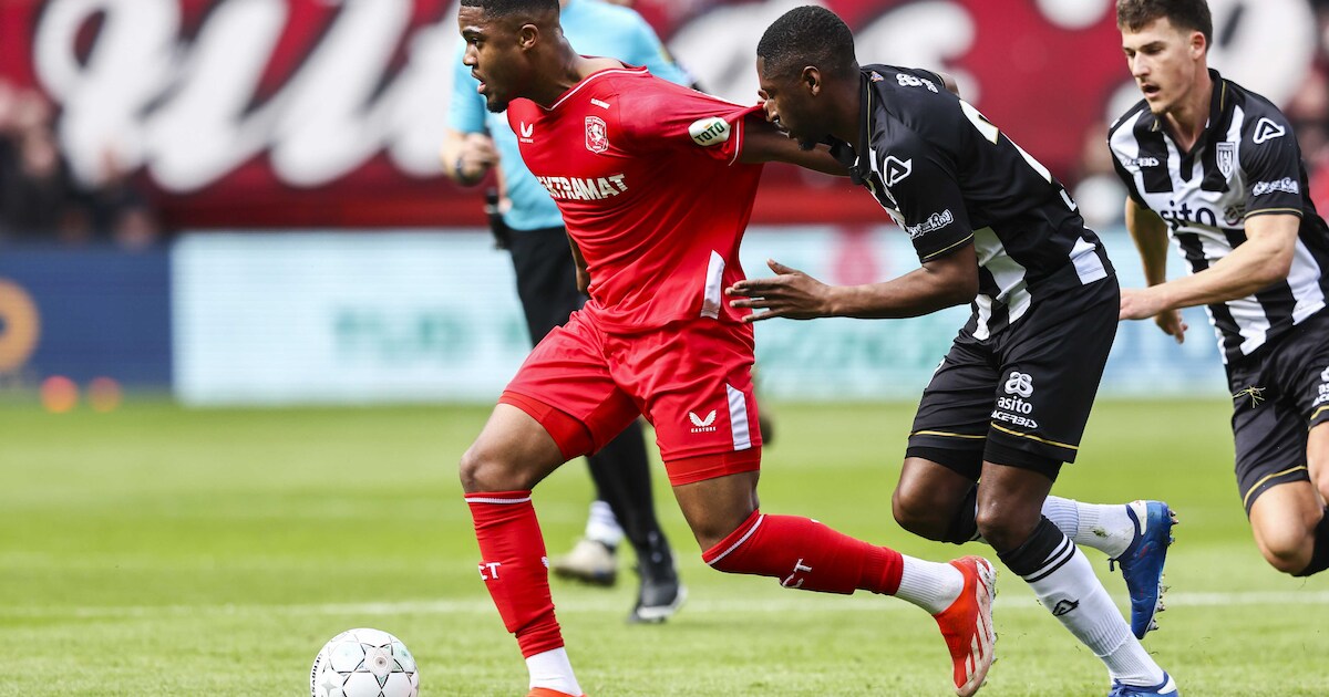 FC Twente heeft aan doelpunt van Boadu genoeg voor winst in Twentse ...