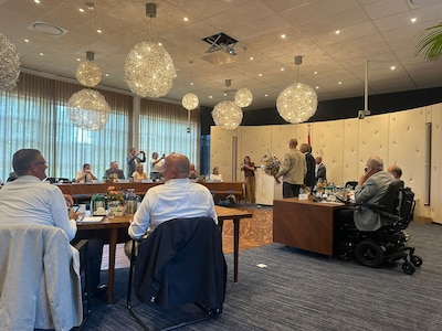 Wethouders in Wierden geïnstalleerd, coalitieakkoord ook aangeboden