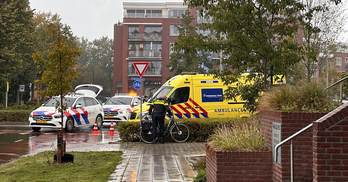 Fietsster gewond na ongeval in Nijverdal.