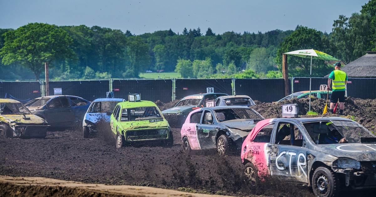 Ronkend autogeweld ultieme knaller Pinksterfeesten Penningskotten