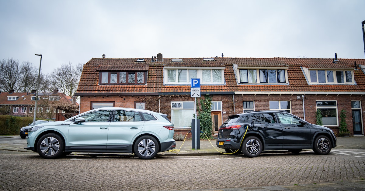Auto opladen in Hengelo? Verschil tussen goedkoopste en duurste plek 13 euro per laadbeurt