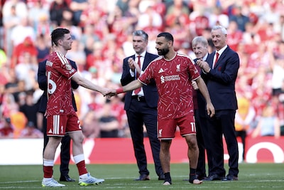 Afscheidstranen op Anfield: ‘We zijn geliefd bij de fans, dat is voor mij het belangrijkste’