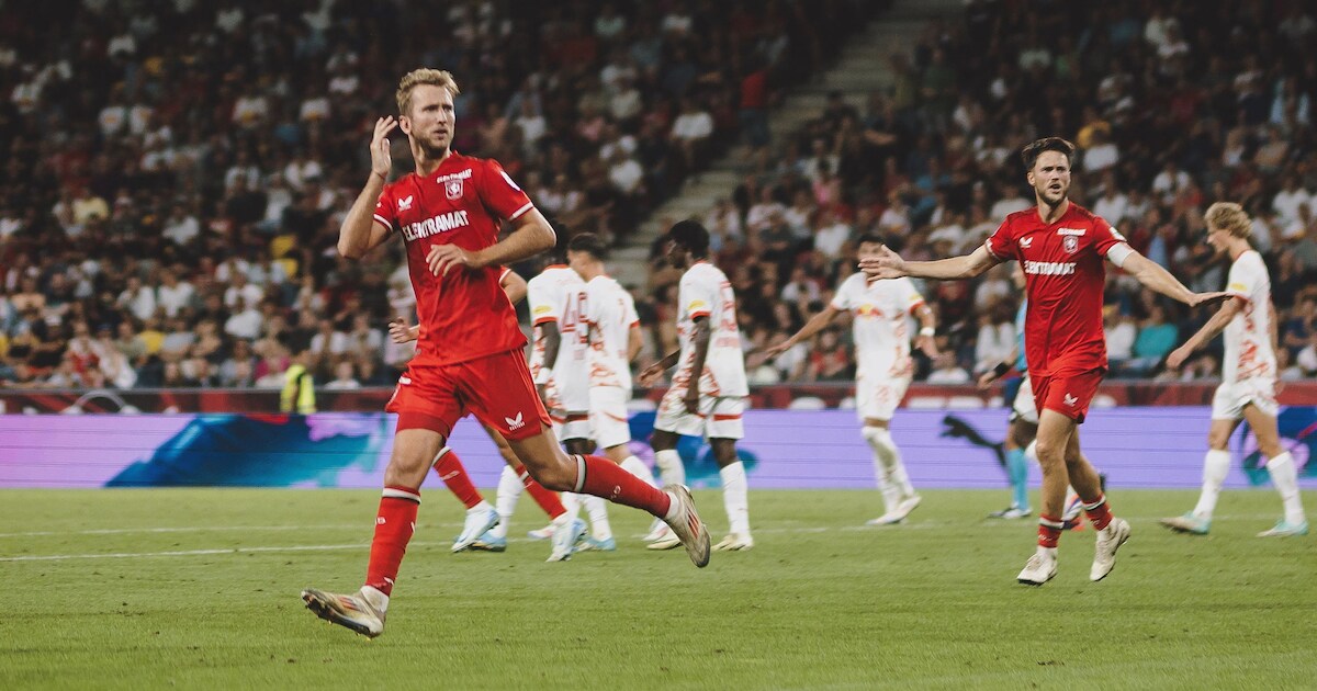 Michel Vlap bezorgt FC Twente op de valreep nieuwe hoop | Sport ...