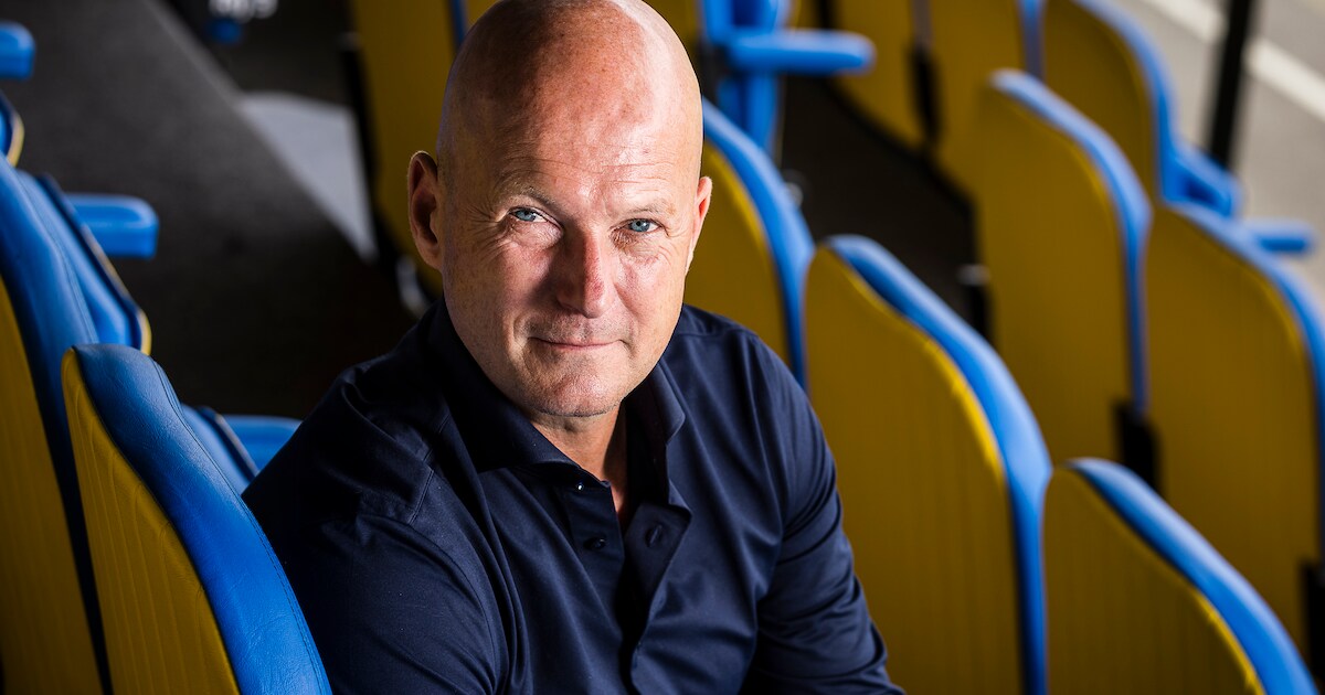 Van der Linden volgt Mansvelder op als algemeen directeur bij Vitesse