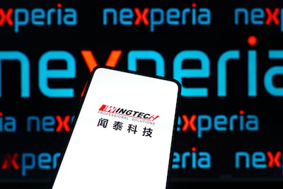Moederbedrijf klaagt chipfabrikant Nexperia aan in China om onderzoek naar wanbeleid te voorkomen
