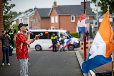 Hoe Vriezenveen veranderde in een vesting, vol ME: ‘Naar het