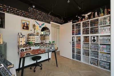 Dit appartement met Lego-kamer staat te koop (maar de Lego krijg je er niet bij)