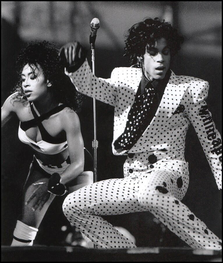 Iconische foto’s van Prince: ‘Ik verstopte camera onder lange, leren ...